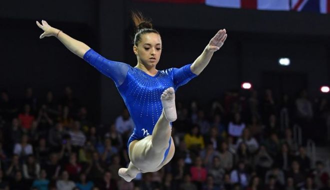 Larisa Iordache nu va mai evolua la Europenele de gimnastică