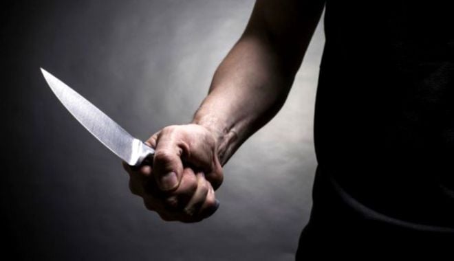 Constănțean reținut după ce i-a înfipt cuțitul în spate unui prieten