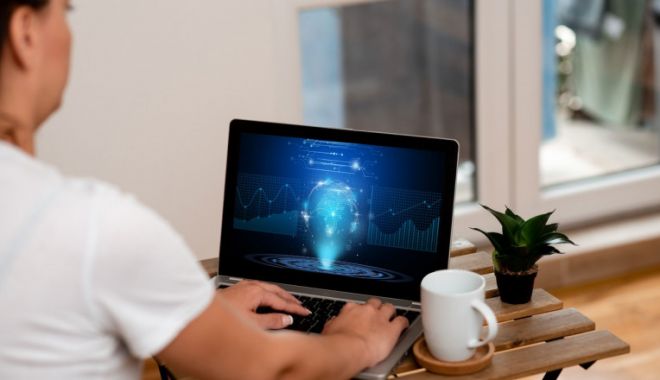 Internetul ar putea deveni serviciu universal.: „Va fi disponibil la viteze mari pentru toţi românii, indiferent unde locuiesc”