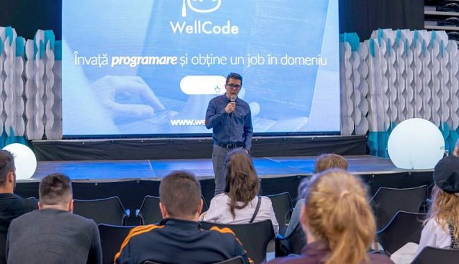 Cum să nu iei țeapă, când faci un curs de programator. La WellCode, cursantul este în oglindă cu el însuși: reușește atât cât muncește!