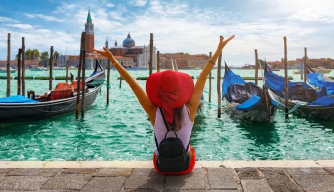 Toţi turiştii cu paşaport de vaccinare, bineveniți în Italia, la vară