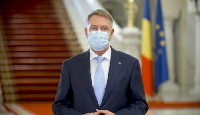Klaus Iohannis mulțumește românilor pentru "uriaşul efort naţional destinat protejării sănătăţii"