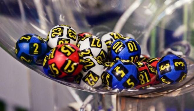 LOTO. Reporturi uriaşe la tragerile de duminică