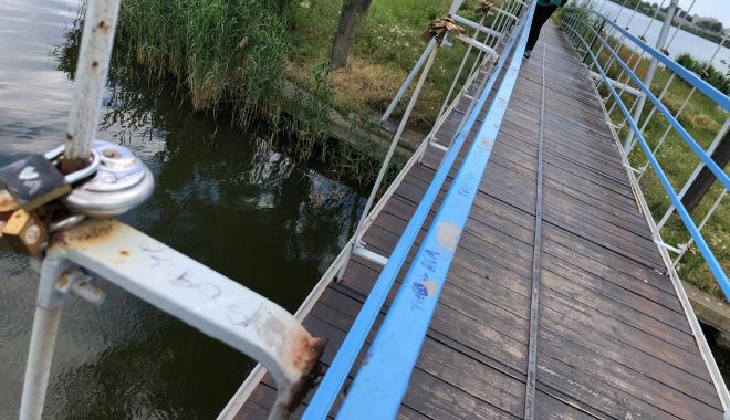 Lucrări de urgenţă de punere în siguranţă a podului suspendat din Parcul Tăbăcărie