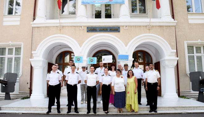 „Lumea de sub navă”. Studenţii şi elevii militari vor planta puieţi şi vor amenaja spaţii de lectură