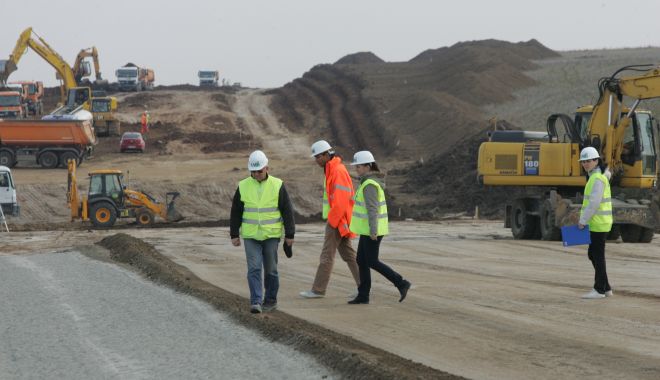 Mai mare râsul! Lungimea autostrăzilor a crescut cu doar 54 de km în 2020