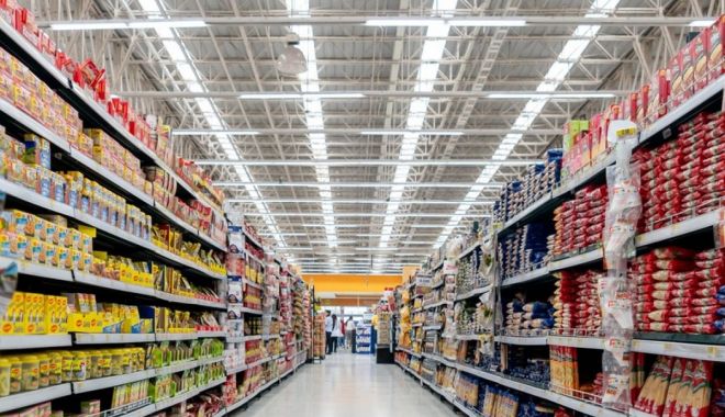 Oţet falsificat descoperit în magazine ale marilor lanţuri de retaileri