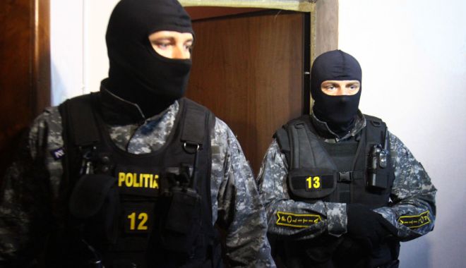 ESCROC prin METODA ACCIDENTUL, prins în flagrant de Poliție!