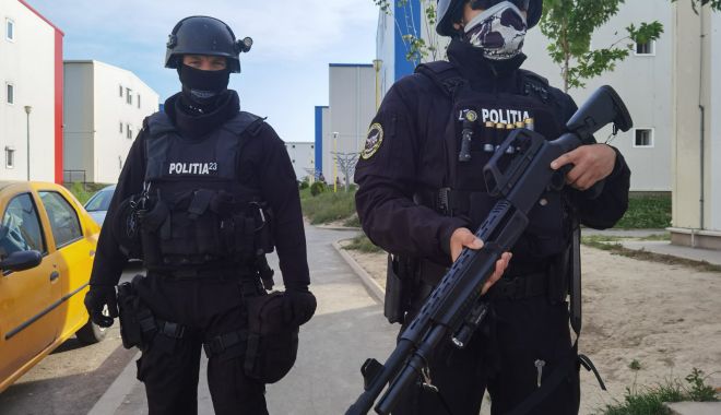 VIDEO / PERCHEZIȚII în Campusul Social „HENRI COANDĂ”: suspecții au fost prinși la furat, pe plaja din Mamaia