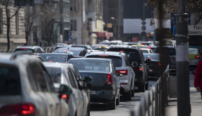 Taxa pentru numerele de înmatriculare se va putea plăti și pe platforma Ghișeul.ro