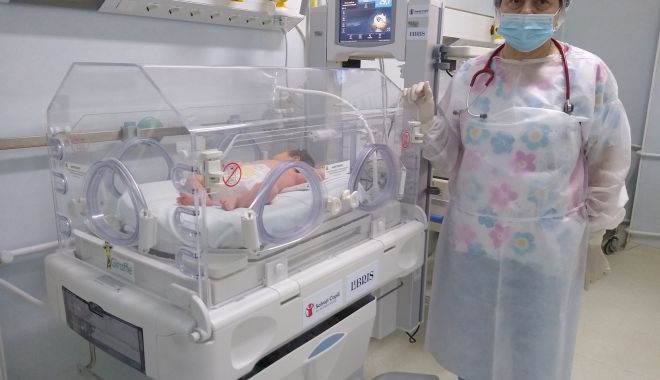 Maternitatea Medgidia, devenită linie COVID, dotată urgent cu un incubator, de către organizaţia Salvaţi Copiii