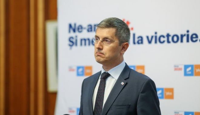 Coaliţia de guvernare merge mai departe. Vlad Voiculescu va continua la Ministerul Sănătăţii