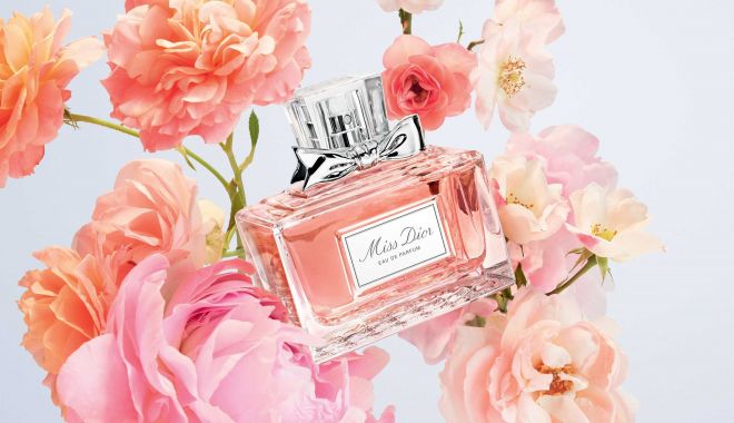 Legendarul parfum Miss Dior, lansat intr-o versiune mai florală