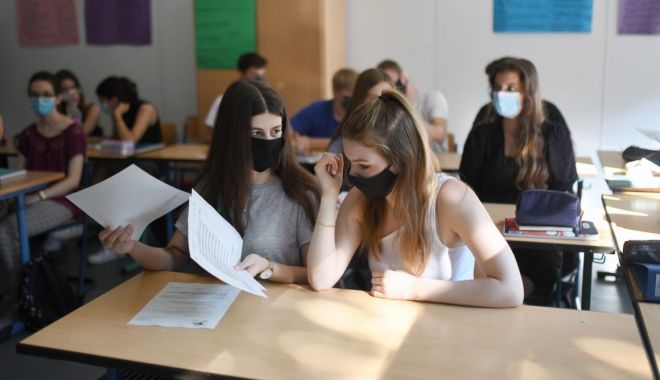Premiați cu 3.000 de lei pentru Bac de nota 10 și 1.000 lei pentru notă maximă la Evaluare Națională
