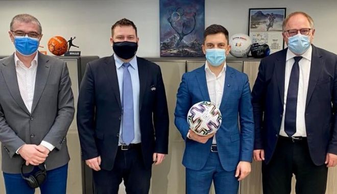 Concept medical pentru EURO / Delegație UEFA, în vizită la Ministerul Tineretului şi Sportului