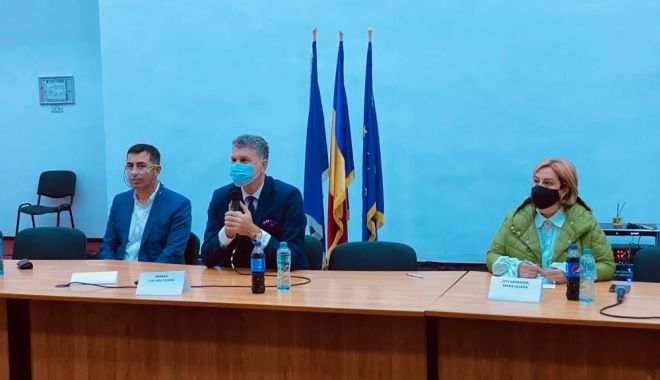 Prima întâlnire publică cu oameni de afaceri din Năvodari. Tema discuţiei - OMD Mamaia Nord