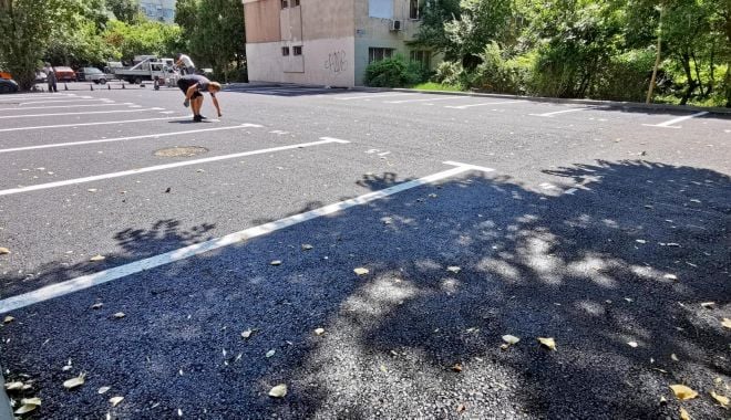 Noi locuri de parcare, amenajate în zona Dacia