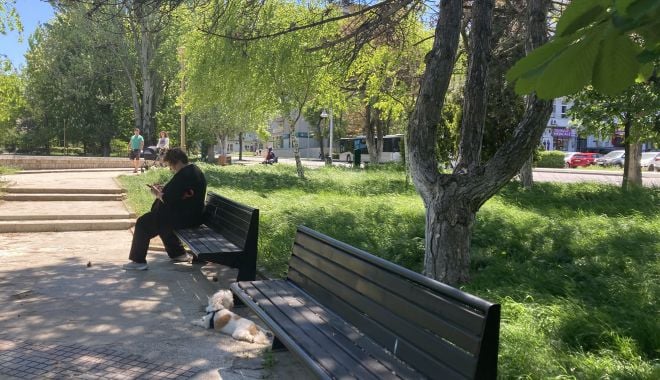 Noi restricţii la Constanţa. Masca obligatorie în staţiile de autobuz, pieţe