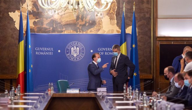 Scandal în Guvern. Cîțu a vrut să bage proiectul Saligny pe ordinea de zi suplimentară, USR PLUS amenință cu ieşirea de la guvernare