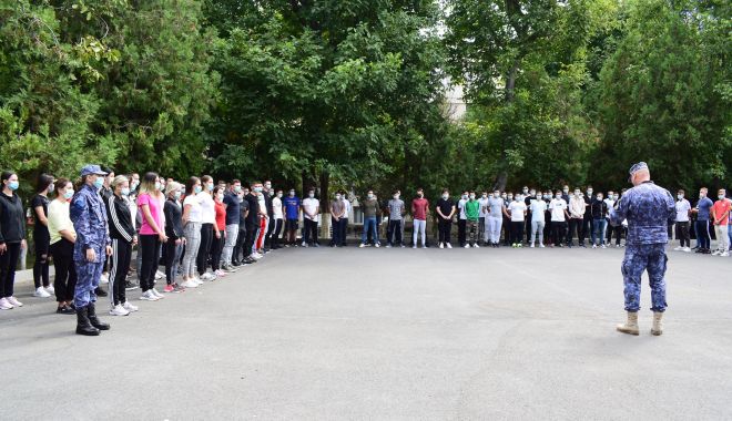 O nouă generaţie de maiştri militari începe pregătirea