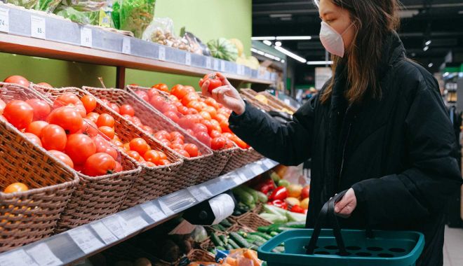 O oră în plus face diferenţa dintre faliment şi supravieţuire pentru micii comercianţi