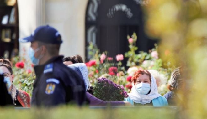 Pelerinajul la Sfânta Parascheva de la Iași a început mai devreme