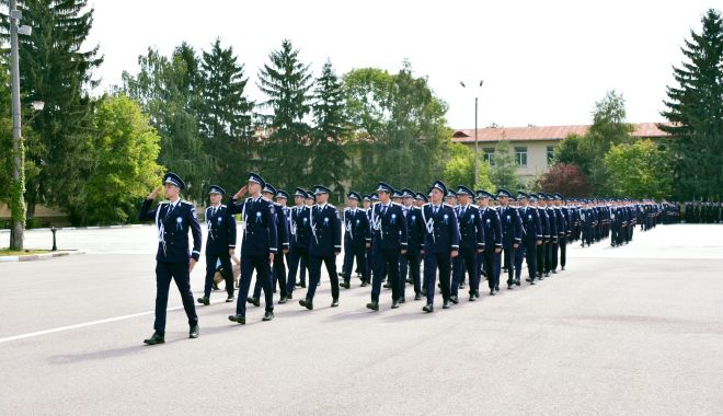 Din ce în ce mai puțini polițiști pe străzi: „Este un val masiv de pensionări!”