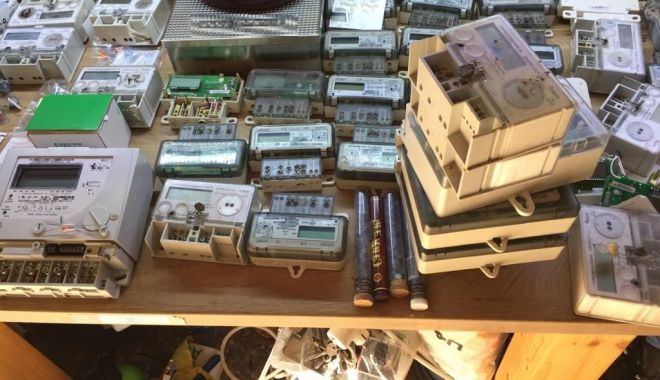 Contoarele electrice măsluite, în atenția polițiștilor de la Crimă Organizată