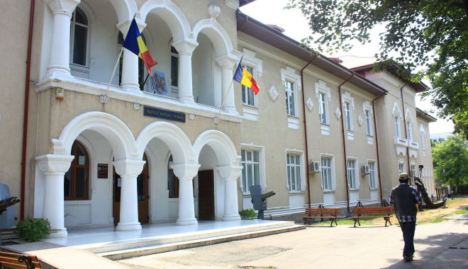 Piesă de artilerie din secolul al XV-lea, la Muzeul Marinei