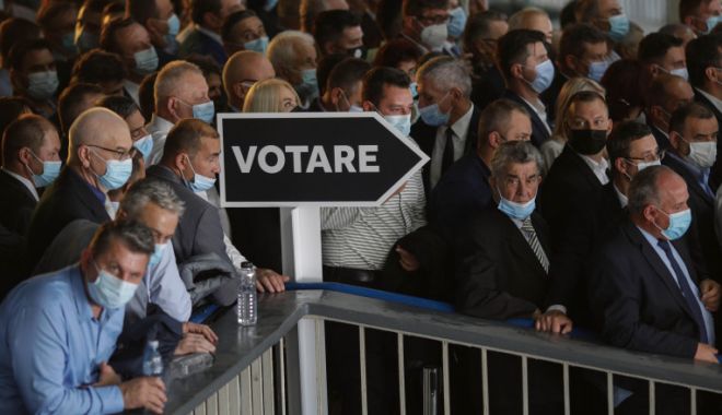 PNL a fost amendat cu 10.000 de lei după congres, pentru nerespectarea măsurilor anti-COVID
