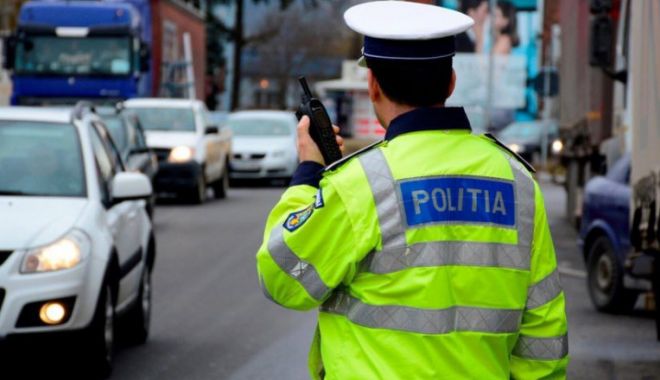 Guvernul a adoptat restricții noi. De la ce oră se închid magazinele și când se interzice ieșirea din casă