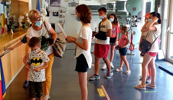 „Poveşti de migraţie: locuri, oameni, comunităţi”, prezentate la Centrul „Jean Constantin”