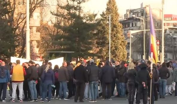 Noi proteste la Bucureşti. Mii de persoane, împotriva restricţiilor pandemice