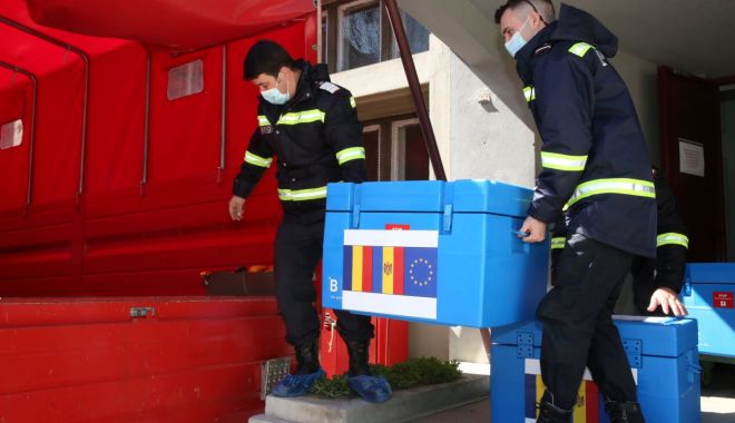 Premierul Florin Cîţu: „Alte doze de vaccin sunt în drum spre Republica Moldova”