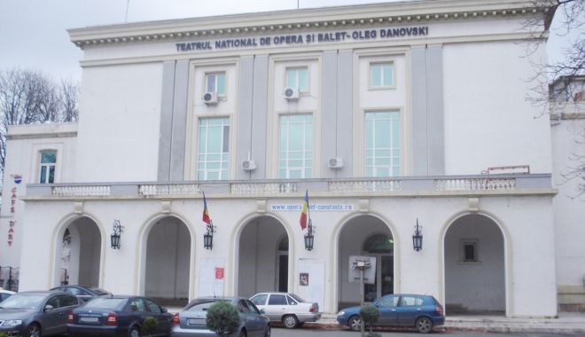 Reprezentaţii online pentru publicul meloman