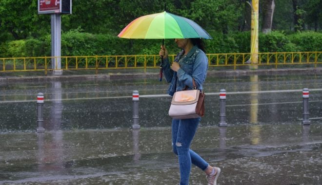 REVIN PLOILE, la Constanţa. Informare meteo de vreme instabilă, în weekend