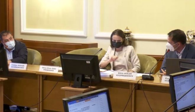 Un nou scandal în Parlament pe tema educației sexuale