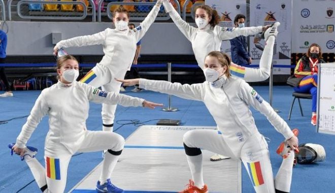 Scrimă / Locul 14 pentru echipa feminină de spadă juniori a României, la CM de la Cairo
