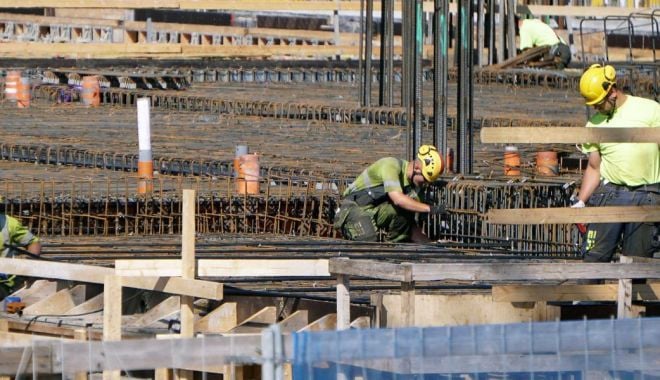 Sectorul construcţiilor nu va mai fi scutit de stimulente fiscale
