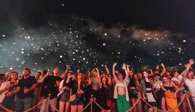 Sezonul estival, deschis pe plaja Neversea cu DJ-i renumiţi, din străinătate