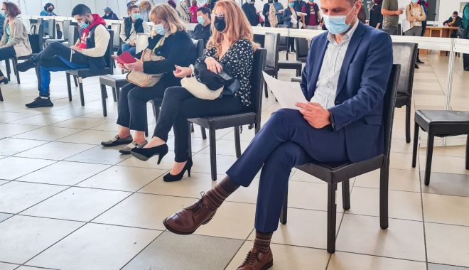 A început administrarea dozei 3, Constanţa. Prefectul judeţului a primit, apel la populaţie să se vaccineze