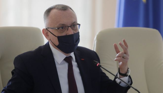 Sorin Cîmpeanu: Intenţionăm să promovăm înfiinţarea de centre de consiliere în fiecare şcoală
