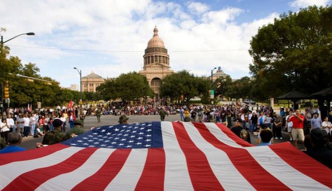 Americanii sărbătoresc Ziua Independenţei