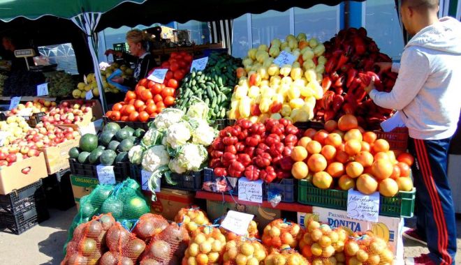 În acest weekend, la Medgidia se desfăşoară Târgul de toamnă al producătorilor dobrogeni