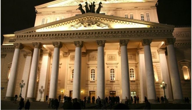 Un artist al Teatrului Bolşoi a murit pe scenă, strivit de un decor