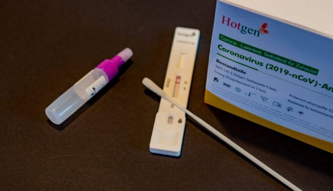 Colegiul Farmaciștilor din România, anunț despre COSTURILE testării anti-COVID-19 din farmacii: Doar testele sunt GRATUITE