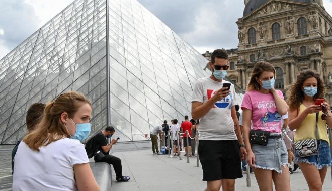 Turiștii americani pot reveni în Europa