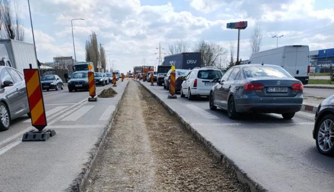 Şantier pe bulevardul Aurel Vlaicu. Care este stadiul lucrărilor la reţelele de apă