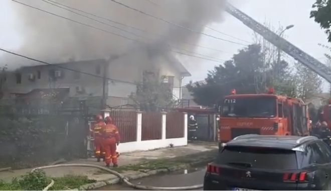VIDEO. Incendiu violent, în Eforie Sud