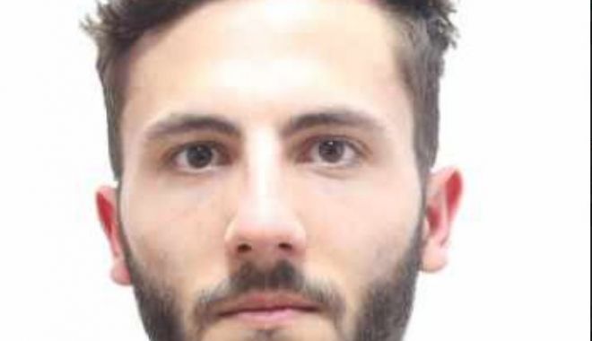 Tânăr de 26 de ani, dispărut de luni, din Ploieşti, găsit mort între stabilopozi, la Constanţa